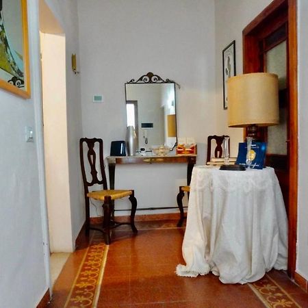 Suite Apartament Монтеваркі Екстер'єр фото