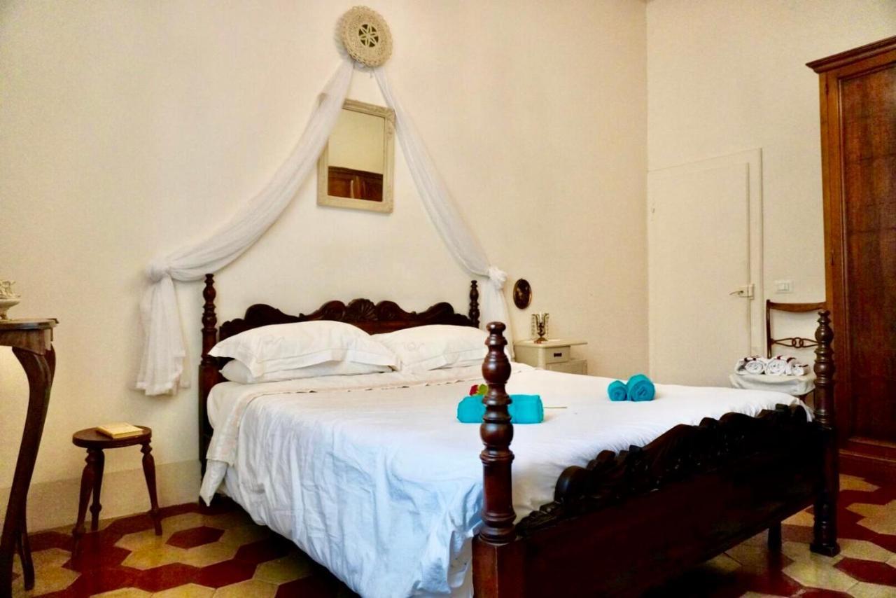 Suite Apartament Монтеваркі Екстер'єр фото